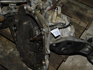 ΣΑΖΜΑΝ OPEL CORSA C MONT: 2003/06 KYBIKA: 1200 BENZINH-thumb-1