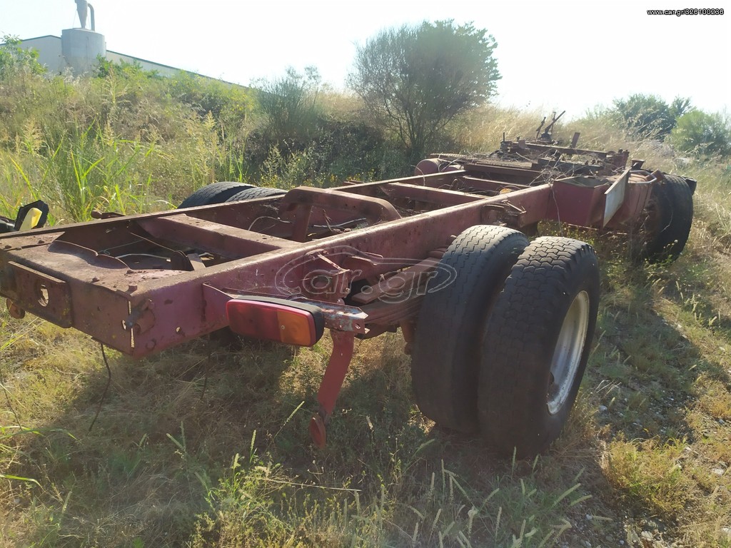 Πλατφόρμες-Καρότσες Zetor 1999 5211-7011-8011-7580-90-70-82-6