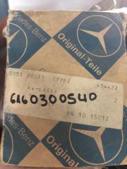 /8 Mercedes-Benz w115 w111 -thumb-12