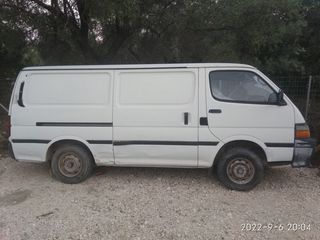 Κλούβα Toyota 1992-thumb-1