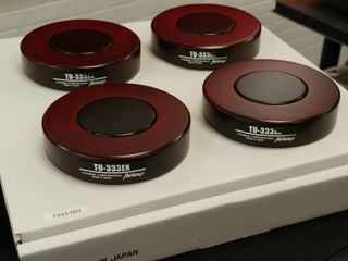 ΑΝΤΙΚΡΑΔΑΣΜΙΚΑ ΠΟΔΑΡΑΚΙΑ ΣΥΣΚΕΥΩΝ HI - FI HARMONIX TU - 333 EX TUNING INSULATORS ( 4 PIECES )