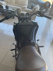 Triumph Rocket III Roadster 2004-thumb-13