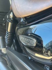 Triumph Rocket III Roadster 2004-thumb-23