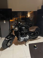 Triumph Rocket III Roadster 2004-thumb-2