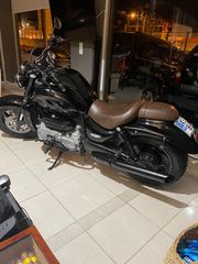 Triumph Rocket III Roadster 2004-thumb-14