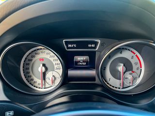 Mercedes-Benz CLA 220 2015 AMG Line -thumb-28