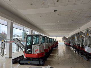 Takeuchi '24 TB335R Cabin