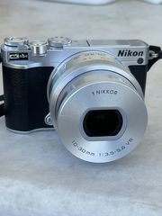 Nikon 1 J5 