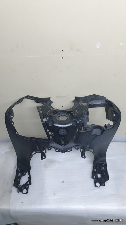 Tmax 530 εσωτερική  ποδια 