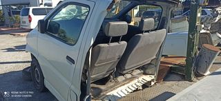 TOYOTA HIACHE-thumb-2