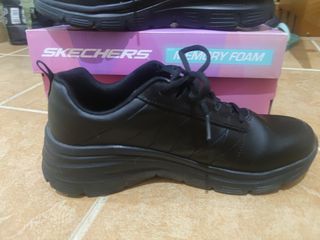 39 Total black Skechers memory foam-thumb-2