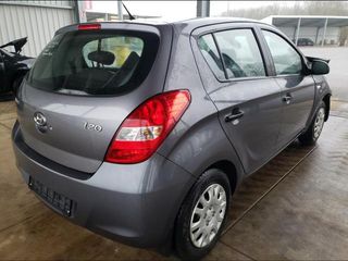 ΠΑΡΑΘΥΡΑ ΠΙΣΩ ΑΠΟ HYUNDAI I20 2011