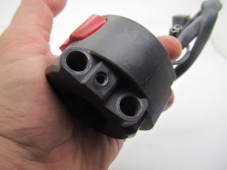 SUZUKI GSF 650 BANDIT 1250 BANDIT ΔΕΞΙΟΣ ΔΙΑΚΟΠΤΗΣ ΓΝΗΣΙΟΣ 65 ΕΥΡΩ-thumb-2