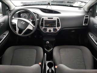 ΤΑΜΠΛΟ ΑΠΟ HYUNDAI I20 2011