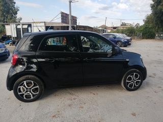 Smart ForFour 2015-thumb-1