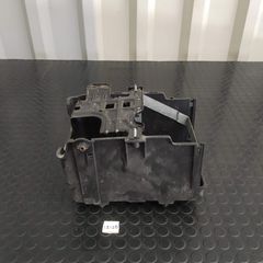 FORD FIESTA Mk7.5 (08-17) ΒΑΣΗ ΜΠΑΤΑΡΙΑΣ    8V21-10723-BD  ,  8V21-10718-AD #12128