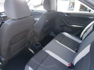 Skoda Rapid 2016 AMBITION TDI SEDAN-thumb-10