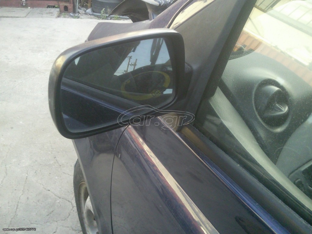 Yaris Καθρέπτης *
