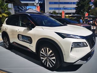 Nissan X-Trail 2026 E-POWER 204PS A/T 2WD TECHNA PLUS-thumb-2