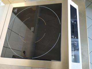 Επαγωγική εστία Hendi D XL 3500W
