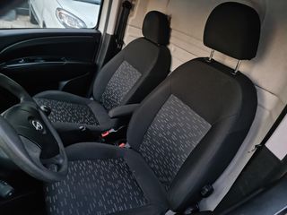 Opel Combo 2018 VAN L2H1 MAXI EURO 6-thumb-36