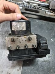ΜΟΝΑΔΑ ABS MERCEDES CLK A0064315112