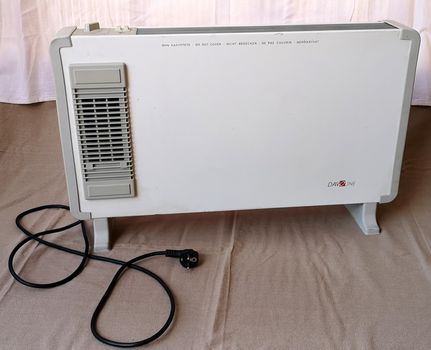 ΘΕΡΜΟΠΟΜΠΟΣ ΔΑΠΕΔΟΥ DAVOLINE 2000 WATT