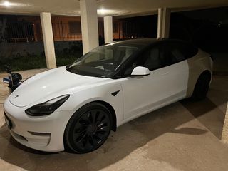 Tesla Model 3 '21 Performance 