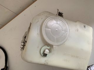 Παγούρι/Δοχείο νερού υαλοκαθαρυστήρων Mercedes Benz C180 W202