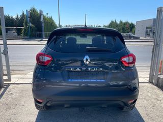 Renault Captur 2016 1.5 dCi Automatic • Navigation • Keyless • Parktronic-thumb-8