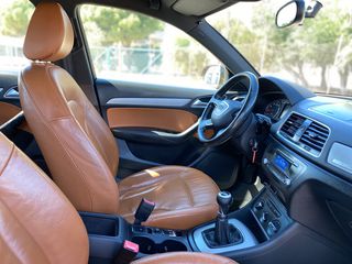 Audi Q3 2012 TFSI Quattro-thumb-34