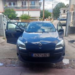 Renault Megane 2011-thumb-2