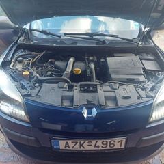 Renault Megane 2011-thumb-8