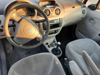 Citroen C3 2003-thumb-2
