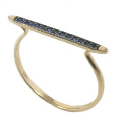 Δαχτυλίδι σε χρυσό Κ14 με μπάρα στην κεφαλή με φυσικά ζιρκόνια σε μπλε χρώμα Νο.54 και βάρος 0.95 γραμμάρια
Θα φροντίσουμε για τη συσκευασία δώρου