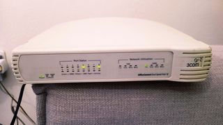 Switch 3Com OfficeConect Dual Speed Hub 16 port