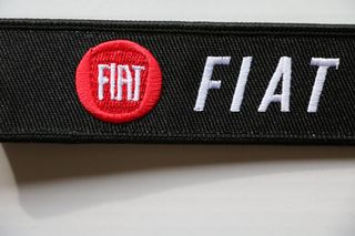 FIAT μπρελόκ Μπρελόκ Υφασμάτινο Κεντητό embroidery ελαφρύ 13 εκατοστά italy κλειδιά κλειδί ΦΙΑΤ 