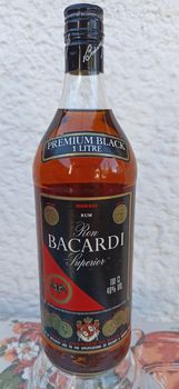 BACARDI BLACK 30 EΤΩΝ