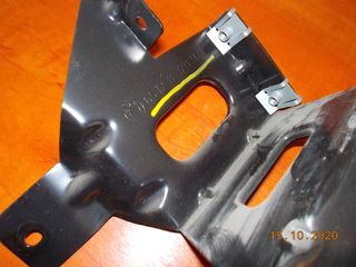 ΒΑΣΗ CD-Changer BMW E46 ''BMW Βαμβακάς''-thumb-1