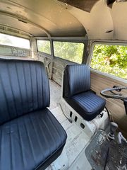 Volkswagen T2 1969 A-thumb-15