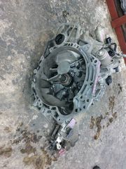 ΣΑΣΜΑΝ TOYOTA YARIS 1ND 1400cc DIESEL A/T-thumb-1