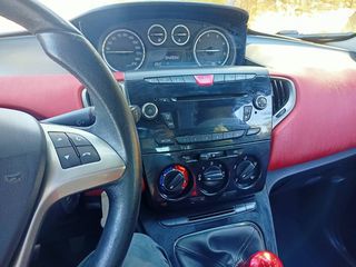 Lancia Ypsilon 2013 MULTIJET 1.3 DIESEL-thumb-23