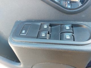 Dacia Duster 2016 TCe 4x2 Prestige-thumb-25
