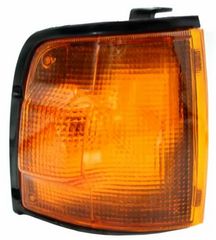 ΦΑΝΟΣ ΓΩΝΙΑΚΟΣ ISUZU CAMPO '89-'96 (ΚΙΤΡΙΝΟ) ΜΑΥΡΟ ΠΛΑΙΣΙΟ ΔΕΞΙ