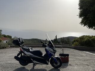 Yamaha XMAX 400 2020-thumb-1