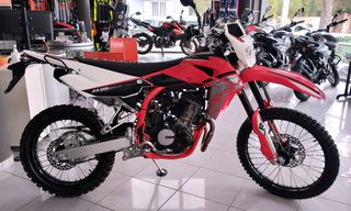 Swm 2024 RS 125 R-thumb-1