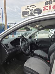 Hyundai i 20 2015-thumb-36