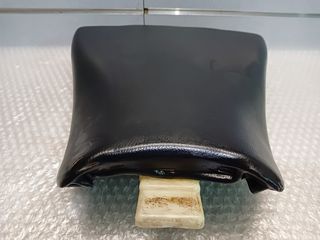 Kawasaki ZXR 750 H1 H2 σελα οδηγου -thumb-1