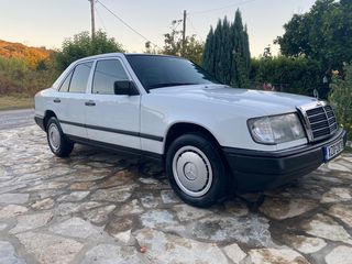 Mercedes-Benz E 200 1987 Full extra-thumb-1