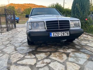 Mercedes-Benz E 200 1987 Full extra-thumb-3